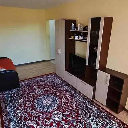 Apartamento 2 La 2 Min De Plaja Diana Mangalia-saturn